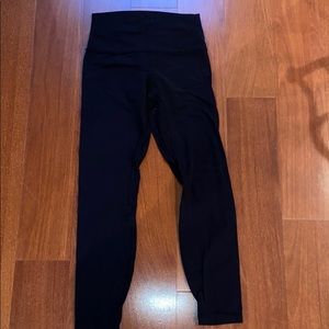 Lululemon high rise crop size 6
